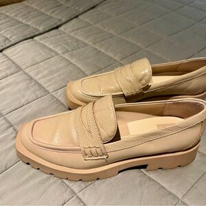 Dolce Vita Leather platform Loafers